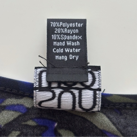 Clara Sunwoo Animal Print Tunic Top Medium Asymmetrical Hem - Picture 7 of 8